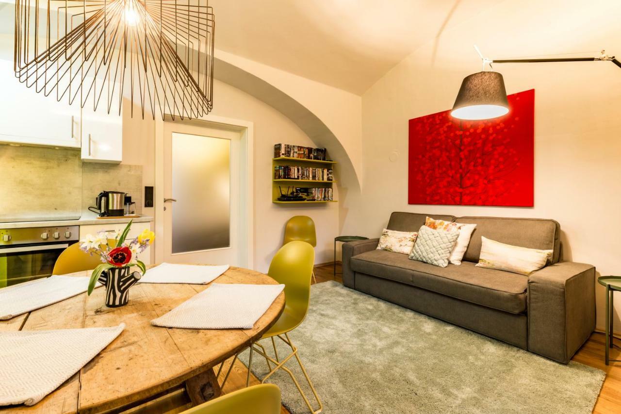 Yellow Flat By Grazrentals With Best Location & Free Parking Extérieur photo